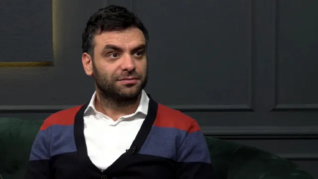 Cum ești convins să cumperi orice de fiecare dată când intri în magazin. Andrei Dunuță, public speaking trainer: Oamenilor nu le place să li se vândă, dar le place să cumpere VIDEO EXCLUSIV