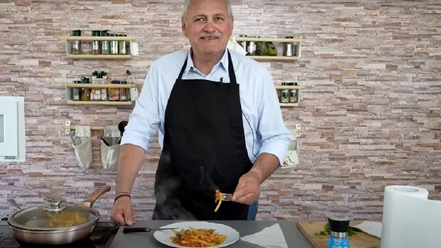Ipostaza în care nu ți l-ai fi imaginat niciodată pe Liviu Dragnea. Are un nou job acum. A stârnit valuri de comentarii pe internet