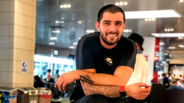 Cine este noua iubită a lui Cătălin Cazacu. Prima imagine cu șatena care i-a furat inima