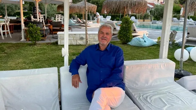 Destinația superbă aleasă de Adrian Năstase pentru vacanță. Foarte mulți români merg acolo