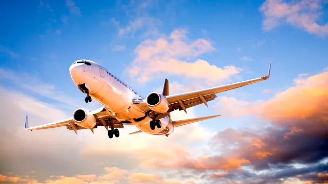 Ce mai vinde ANAF. Avionul care a aparținut companiei omului de afaceri Ovidiu Tender, scos la licitație