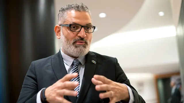 Alimentele pe care Damian Drăghici nu le mai mănâncă deloc. A renunțat la ele și a slăbit 70 de kg: “Combinația celor 3 e cea mai gravă”