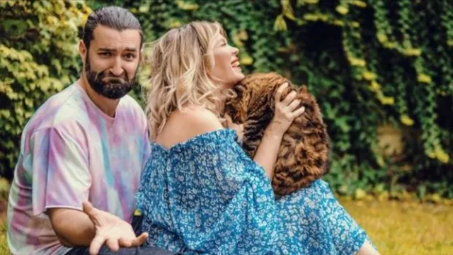 Smiley și Gina Pistol, apariție superbă în trei. Așa îi vezi rar cu micuța Josephine, imaginile îți topesc inima