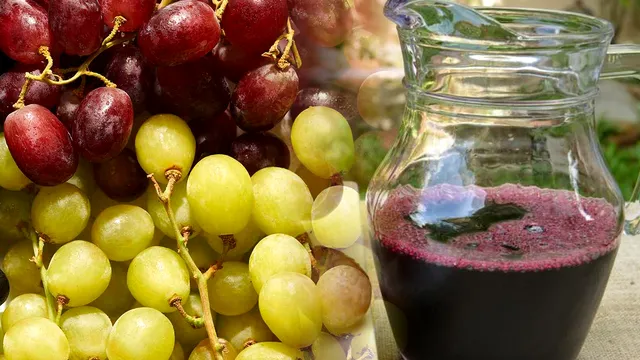 Ce adaugă gospodarii de la țară în must ca să rămână dulce tot anul. Metoda simplă care funcționează de minune
