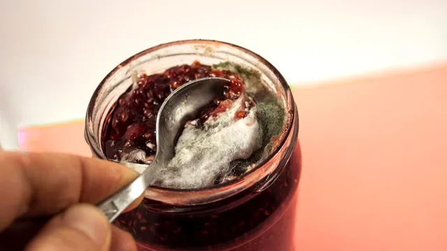 De ce se face mucegai în borcanele cu gem sau dulceață. Greșeala pe care o fac multe persoane