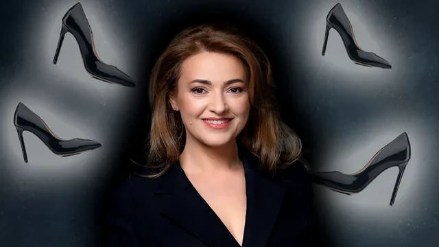 Câte perechi de pantofi are Cristina Bâtlan, de fapt: “Am cel puțin 10 perechi din fiecare colecție!”. Regula peste care nu trece niciodată când vine vorba de încălțăminte VIDEO EXCLUSIV