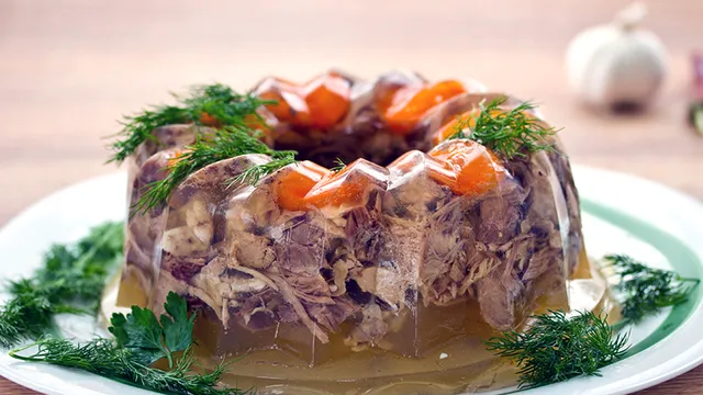 Ce să pui întotdeauna în piftie ca să iasă limpede. Singurul ingredient pe care trebuie să îl adaugi de fiecare dată