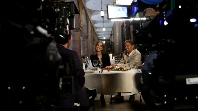 Cine este James Longshore din serialul „Lasă-mă, îmi place! Camera 609”. Actorul a jucat cu nume mari de la Hollywood