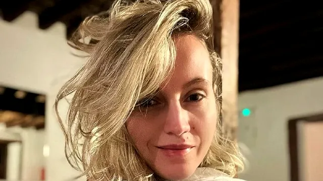 Durere fără margini pentru Andreea Perju. Vedeta este în doliu: “Sunați-vă părinții dacă îi mai aveți”