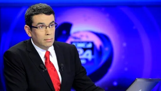 Prezentatorul TV care a făcut o gafă uriașă în direct. Cum s-a făcut de râs: “Înseamnă că este o greșeală”