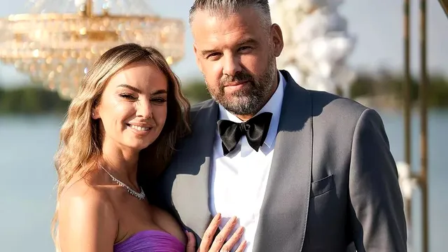Anunțul făcut de Tinu Vidaicu după 4 ani de căsnicie cu Roxana Ionescu. Imaginile spun totul FOTO
