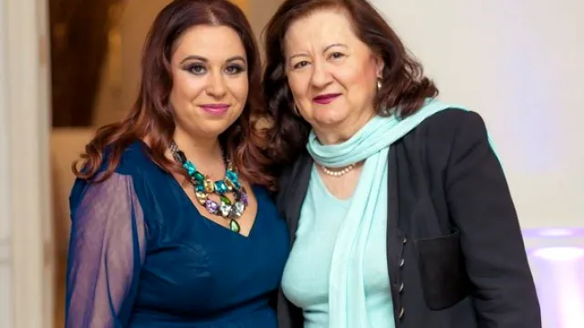 Oana Roman a îndeplinit ultima dorință a mamei sale. Cum a apărut Isabela pe internet, ipostază emoționantă