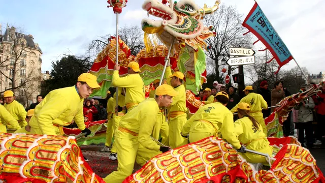 Ce semnificație are Dragonul de lemn, simbolul Anului Nou Chinezesc? Ce este bine să faci pentru noroc și prosperitate