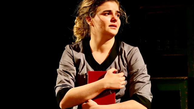 Cine este actrița principală din musicalul Chicago. Ana Crețu a jucat în Sacrificiul și Fructul oprit. Este un rol pe care multe fete și-l doresc VIDEO EXCLUSIV