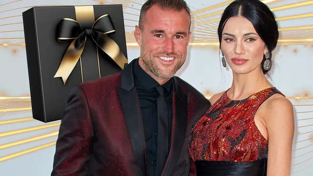 Cadoul extravagant primit de Andreea Sasu de la Philipp Plein, de ziua ei. Românca îl va face tată pentru a patra oară pe celebrul designer