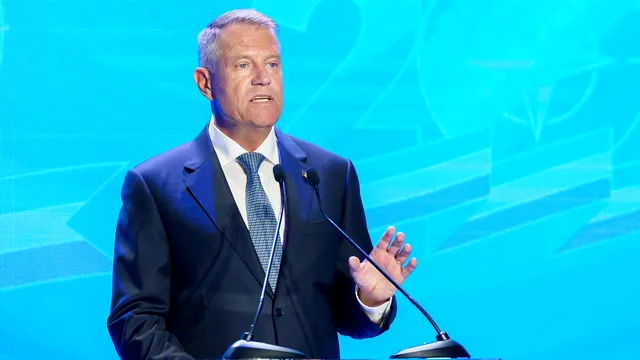 Cine este și cum arată sora lui Klaus Iohannis. Singura imagine care a scăpat pe internet cu Krista. Ce spunea președintele despre ea
