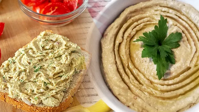 Cum să prepari cea mai bună salată de vinete cu ardei copți. Ingredientul secret care-i dă un gust deosebit