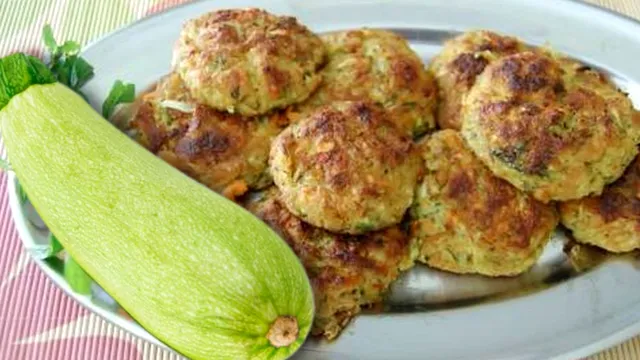 Rețete cu dovlecei, perfecte pentru vară. Sunt delicioase, se prepară ușor și nu petreci mult timp lângă aragaz