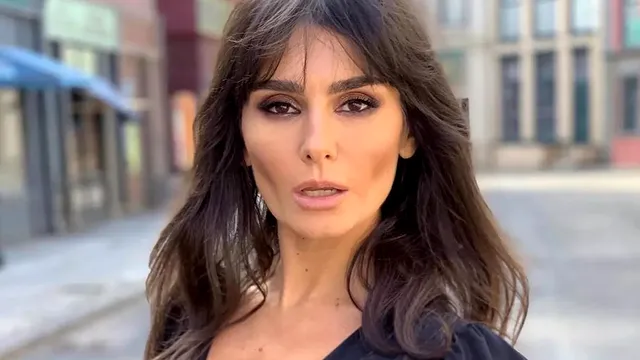 Dana Budeanu, imagini de senzație din vacanță. Decolteul adânc cu care a apărut pe Instagram
