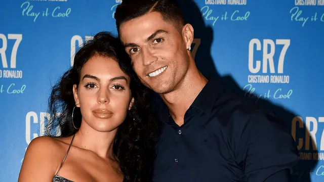 Imagini fierbinți cu Georgina Rodriguez, singura femeie care a reușit să-l cumințească pe Cristiano Ronaldo. Are un corp de invidiat și face furori pe rețelele sociale