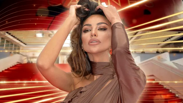 Mădălina Ghenea, la un pas de un accident vestimentar. Rochia crăpată a pus-o în dificultate când a coborât din elicopter. ”Seamănă atât de mult cu Sophia Loren”