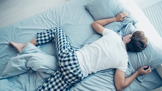 Ce spune despre tine poziția în care dormi. Majoritatea oamenilor dorm pe o parte