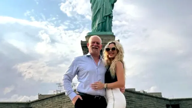 Iasmina Hill, românca măritată cu milionarul de la Statuia Libertății din SUA: ”Tata e mai tânăr decât el!”