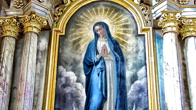 Se spune la mulți ani de Sfânta Maria mare, pe 15 august? Ce spune Biserica