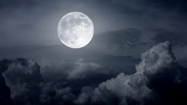 Astrologie și horoscop: cum putem să beneficiem de aspectele pozitive ale unei eclipse