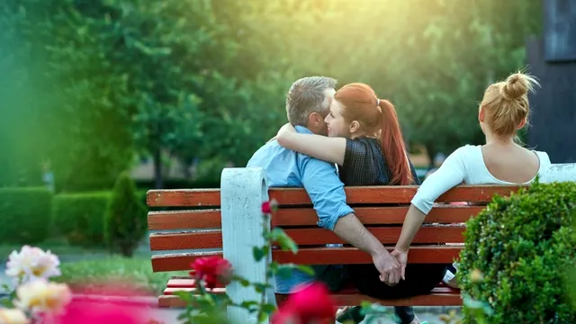 Trebuie sau nu să iertăm infidelitatea? Ce spune psihologul