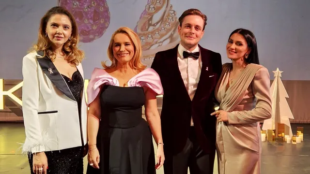 Andreea Esca, apariție ravisantă pe scena Operei Naționale. Gestul pe care l-a făcut fiul ei, Aris, pentru vedeta PRO TV