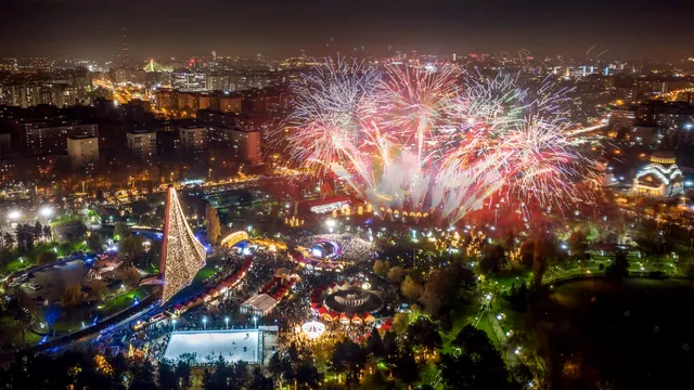 West Side Christmas Market: Târgul de Crăciun din Drumul Taberei dezvăluie surprize festive și prețuri pentru vinul fiert