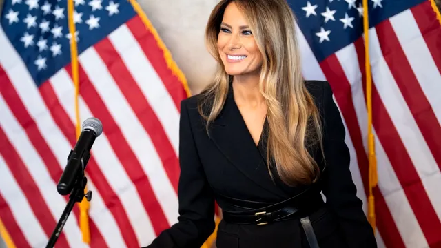 Cum arăta Melania Trump în tinerețe. Prima Doamnă a Americii este de nerecunoscut, dar cu același stil impunător