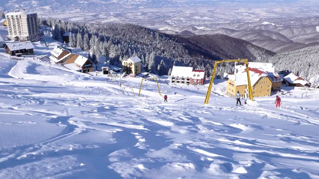 Muntele Mic, destinația perfectă pentru o iarnă magică. Activități de neratat dincolo de pârtia de schi