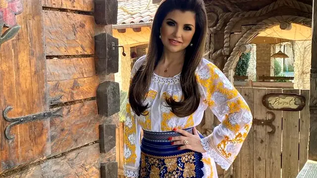 Secretul Claudiei Ghițulescu pentru o siluetă perfectă la 47 de ani: Mănânc la 17 ore, o masă pe zi. Dezvăluiri picante din viața ei amoroasă: Sunt mulți bărbații care au pus ochii pe mine EXCLUSIV