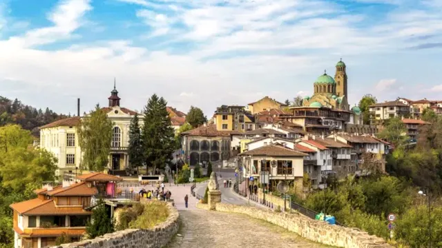 Destinația la doar 2 ore de România, care a devenit atracția turiștilor. Încărcată de istorie, cu o arhitectură aparte