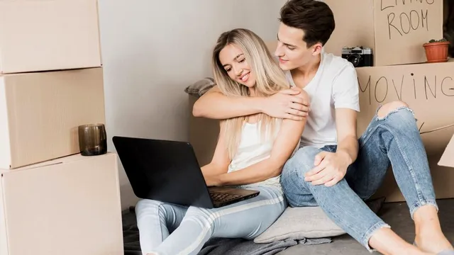 10 semne că sunteți pregătiți să vă mutați împreună