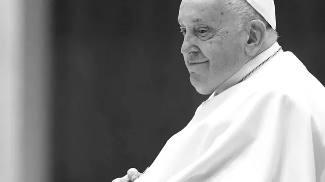 Trupul Papei Francisc, relocat într-un loc sacru din Bazilica Sfântul Petru