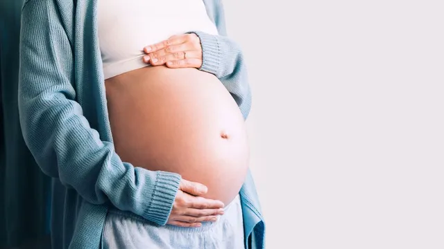 Nașterile în rândul femeilor peste 40 de ani depășesc pentru prima dată sarcinile adolescentelor în SUA
