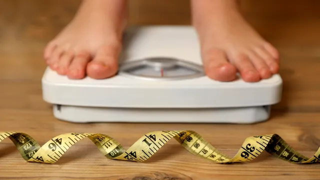 Strategie anti-obezitate în Europa. De ce sunt oamenii cântăriți pe stradă