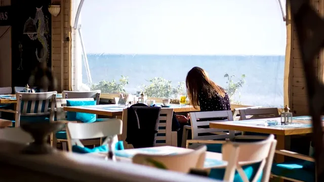 Prețuri record la Mamaia în vara 2025. Turiștii trebuie să se pregătească pentru scumpiri