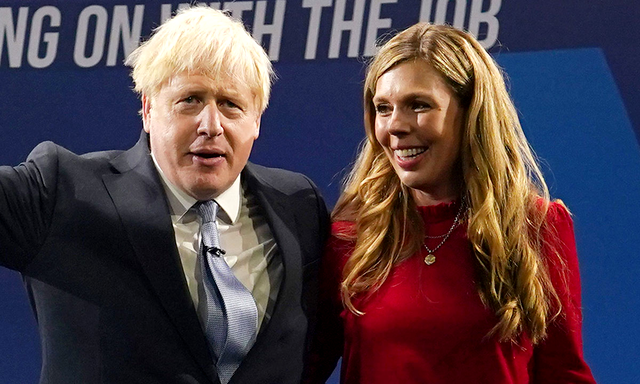 Boris Johnson și soția sa, Carrie Symonds