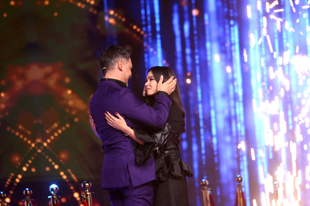 Fiica lui Razvan Simion, aparitie surpriza pe platourile de filmare de la Antena 1