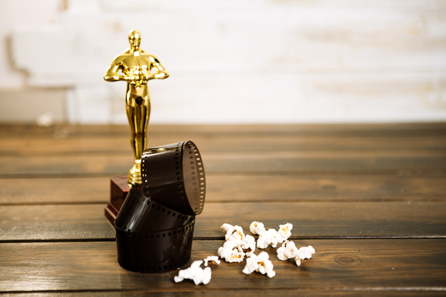 Ce criterii trebuie să îndeplinească un film pentru a fi nominalizat la Oscar