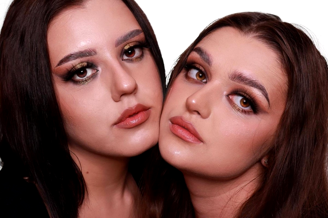Smokey eyes