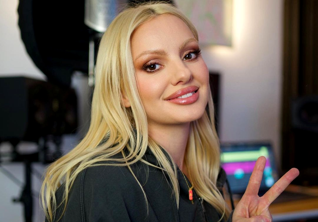 Alexandra Stan