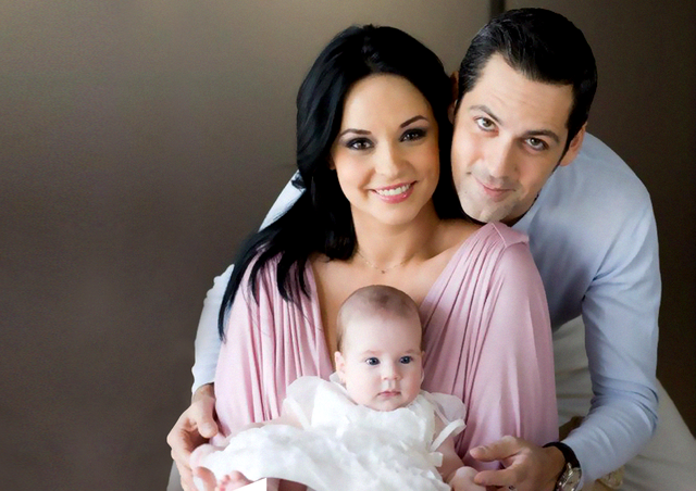 Andreea Marin, Stefan Banica Jr și fiica lor, Violeta