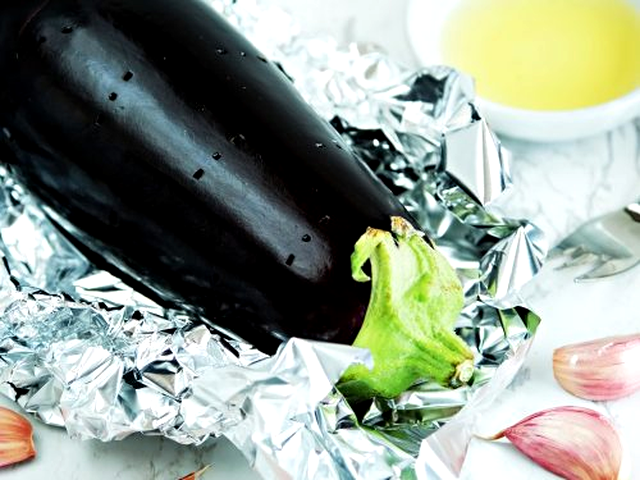 Vinete coapte în folie de aluminiu