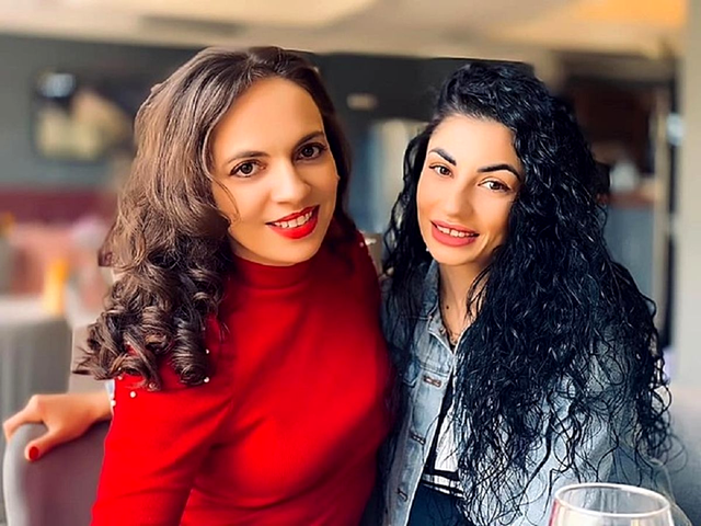 Ce fac acum Monica și Raluca de la trupa Angels. S-au retras din muzică în plină glorie, incredibil cu ce se ocupă în prezent 