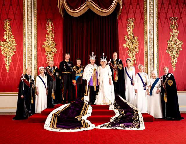 De ce femeile regale au purtat alb la încoronarea regelui Charles. Kate Middeton și fiica ei, prințesa Charlotte, au arătat divin FOTO